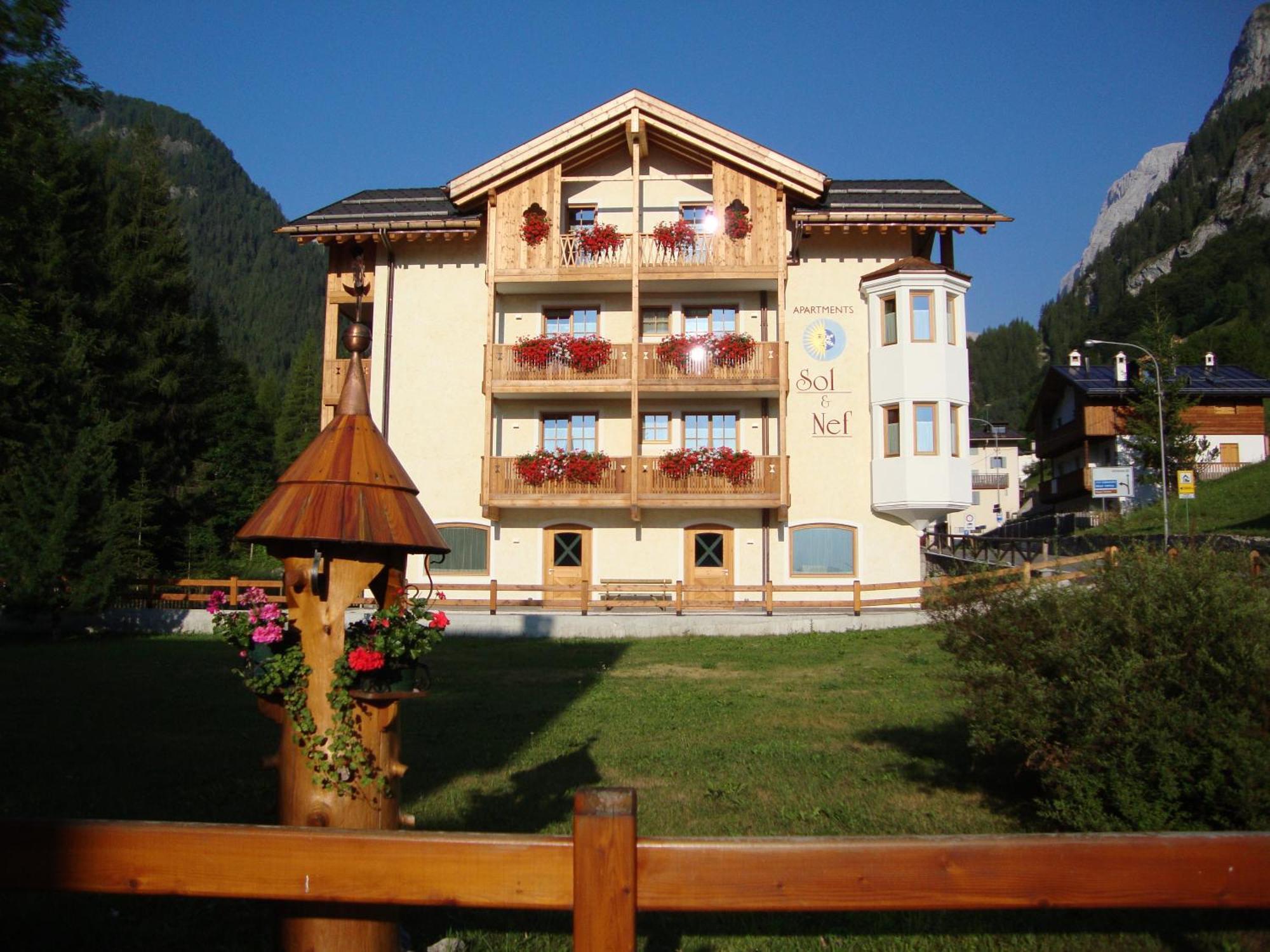 Apartments Sol E Nef Rocca Pietore Exterior foto